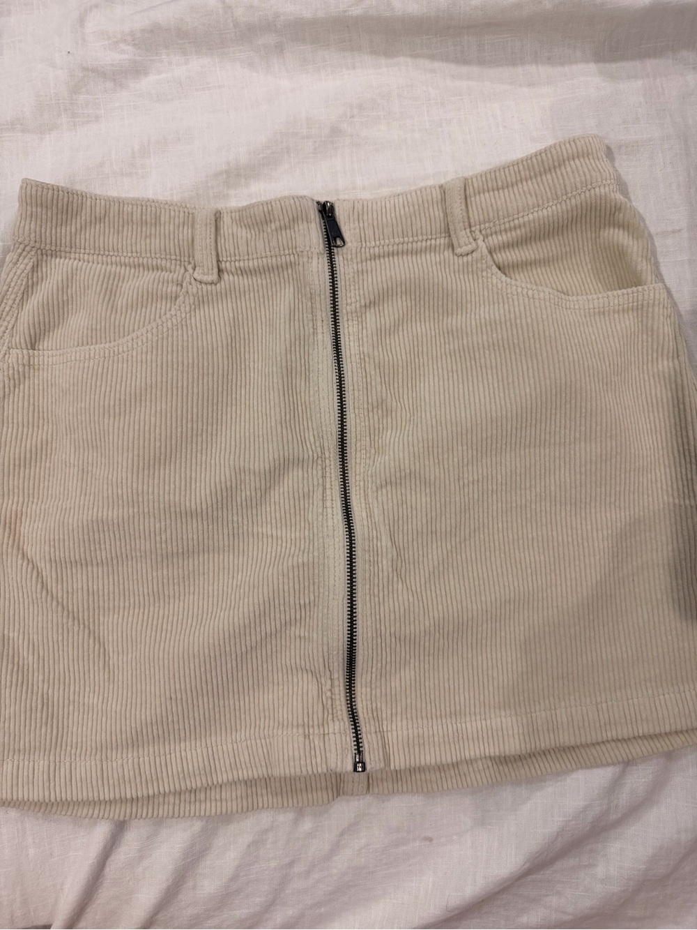American Eagle Outfitters Super StretchCream Corduroy Full Zip-Front Mini Skirt
